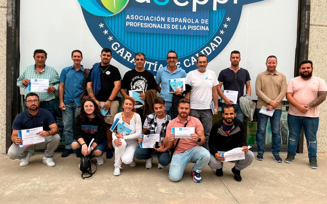 Finalizado el curso TÉCNICO MANTENIMIENTO DE PISCINAS (AVANZADO)